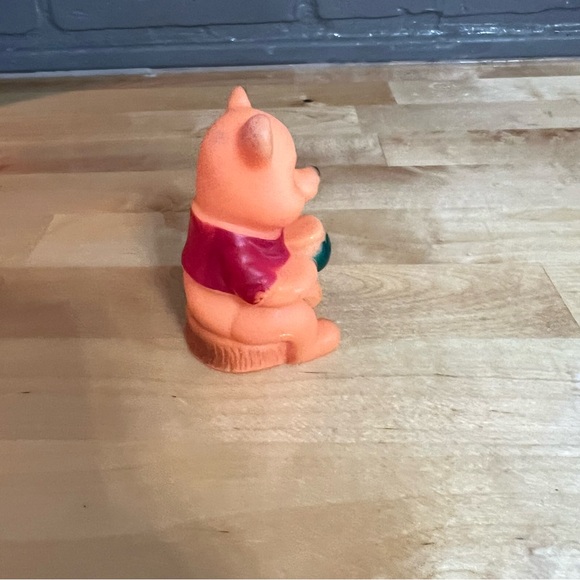 Vintage Sears Roebuck Disney Winnie the Pooh Bear Rubber Squeaky Toy - Picture 5 of 5